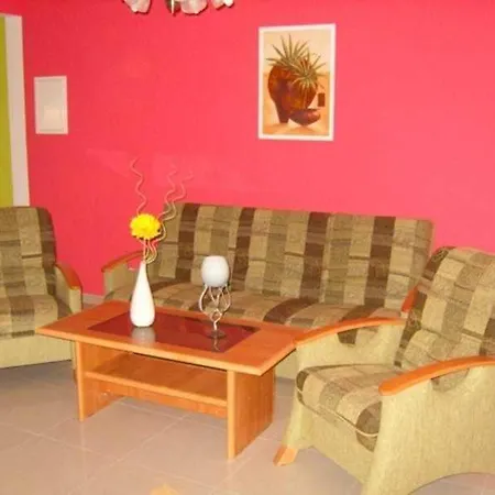 Jaegerswalde Muhl Rosin